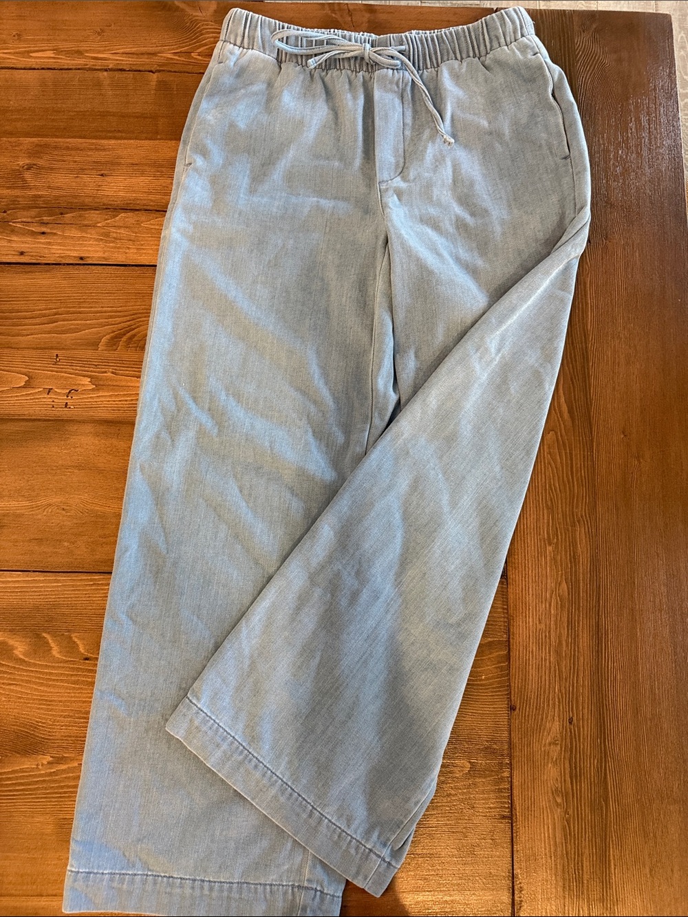 American Eagle Outfitters Light Blue Drawstring wide leg, baggy pant
